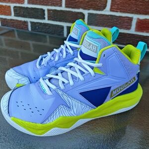 Moolah Kicks Girl's Press Break Basketball Shoes Youth Size 5.5 Lilac Purple